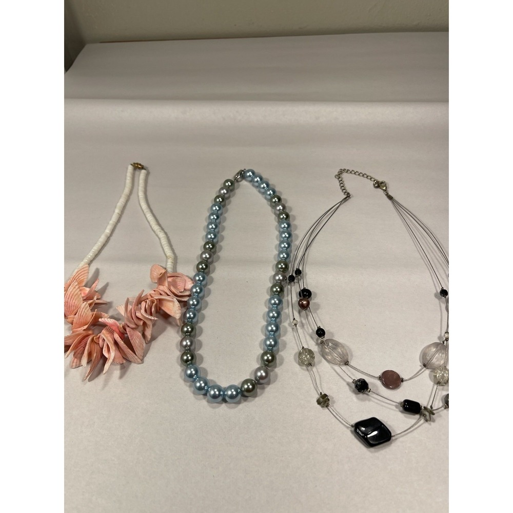 Lot Of 32 Necklaces Vintage To Modern & 26 Pendants - Picture 6 of 16